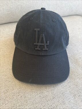 New Era Black LA Embroidered Baseball Cap